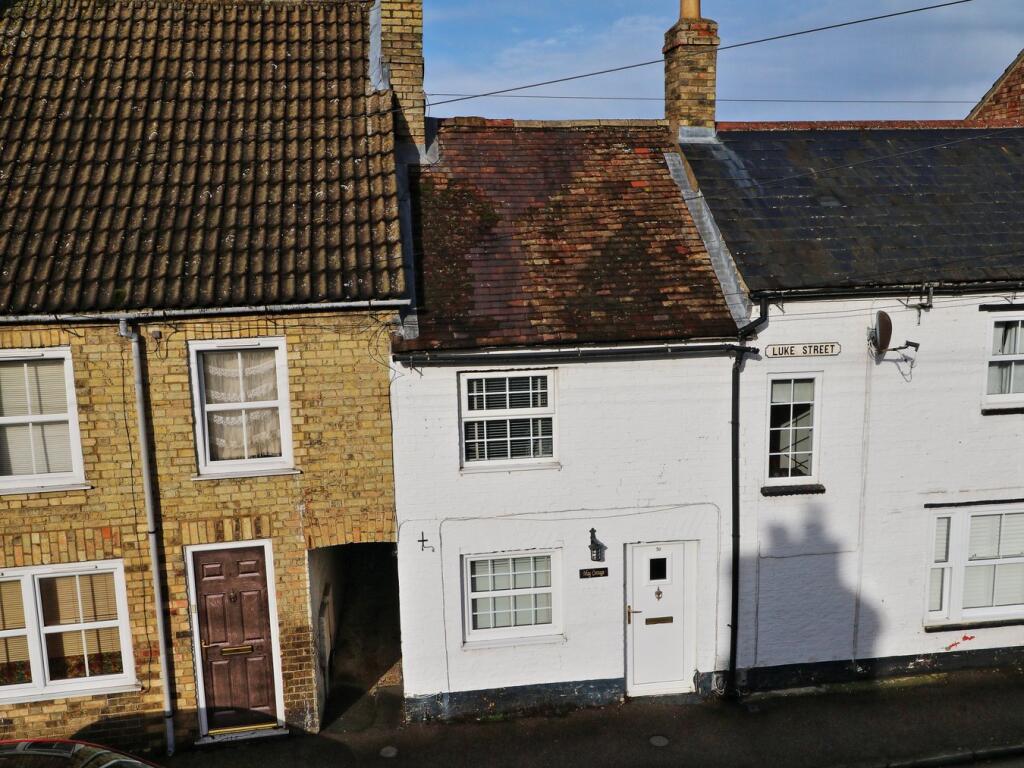 1-bed terraced on Luke Street, Eynesbury, St Neots, PE19, £170,000