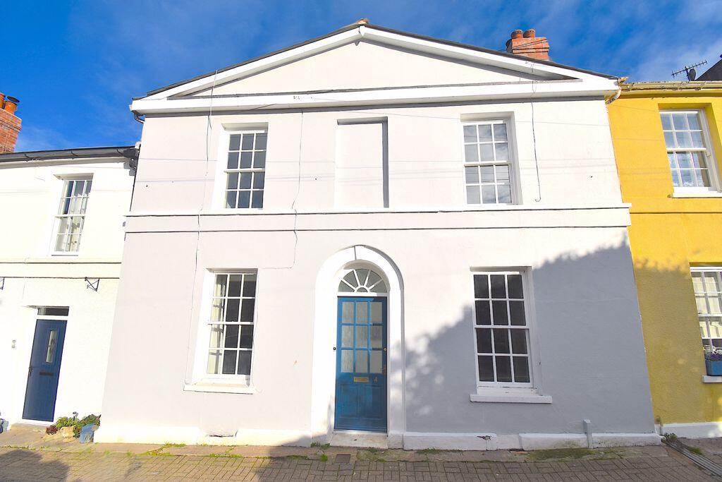 Main image of property:  Crickhowell