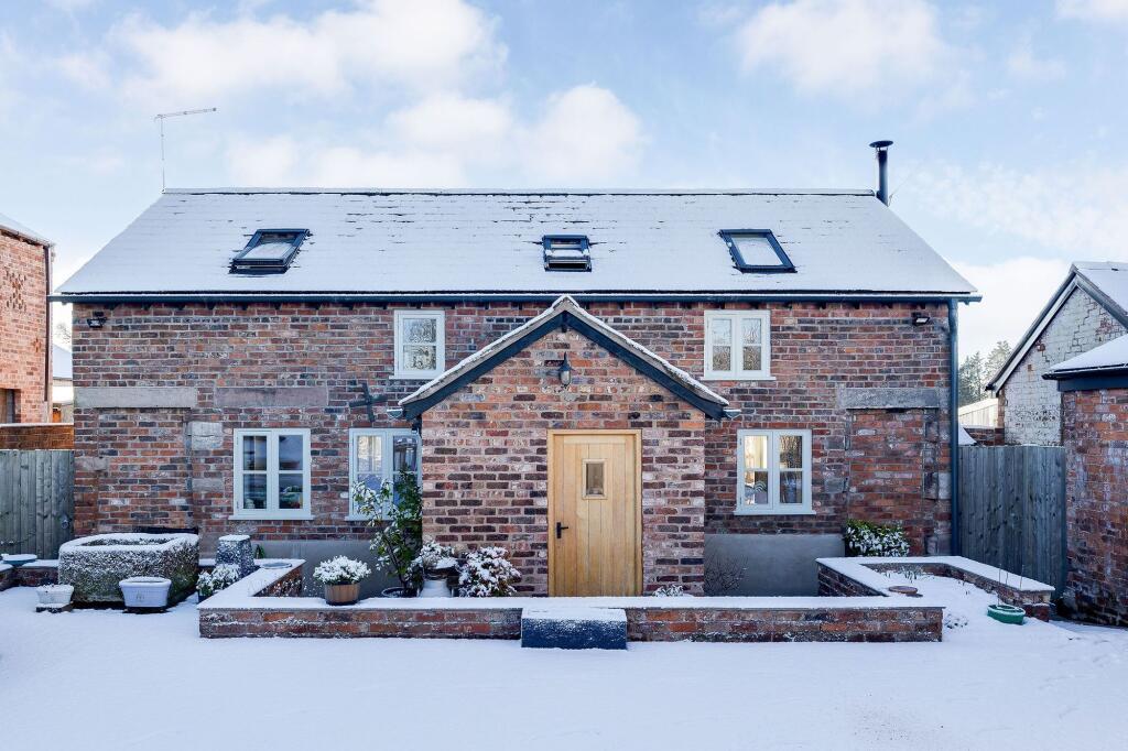 Main image of property: Wood Lane, Tattenhall, CH3