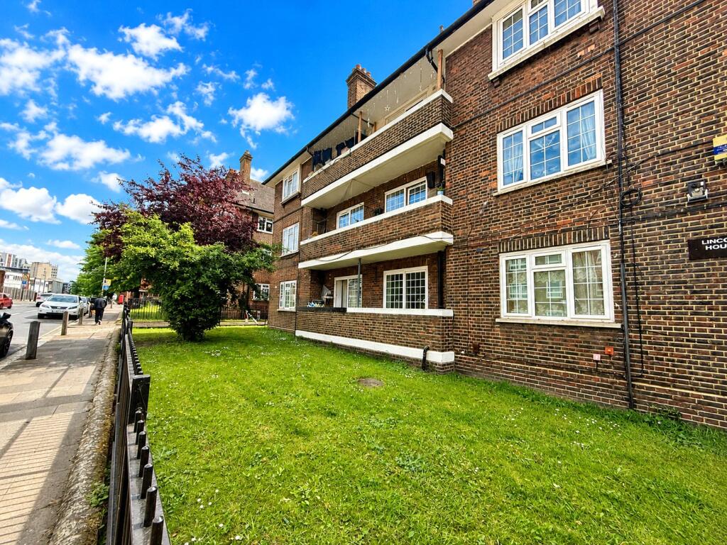Main image of property: Lindsay House, Woolwich, SE18