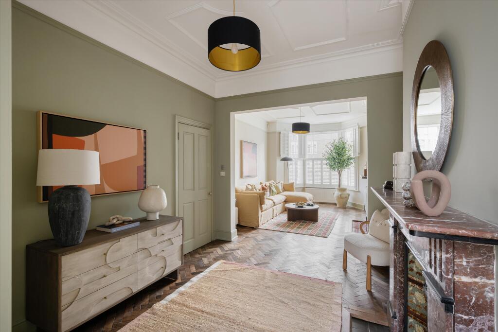 House in London - View 4