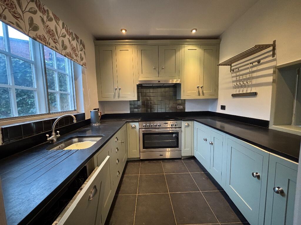 Additional image 8 of Cadogan House, 46 High Street, Feckenham B96 6HS