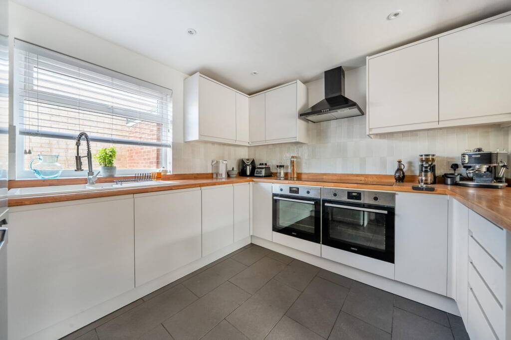 House in Oakham - View 2