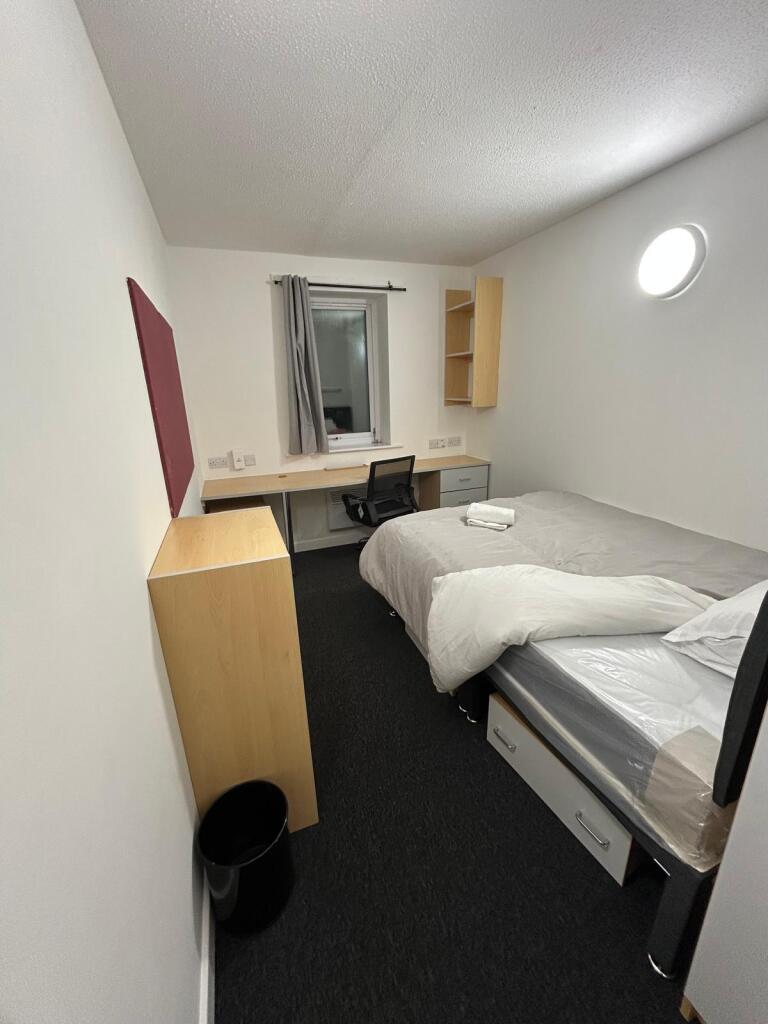 Additional image 3 of Great Horton Road, Bradford