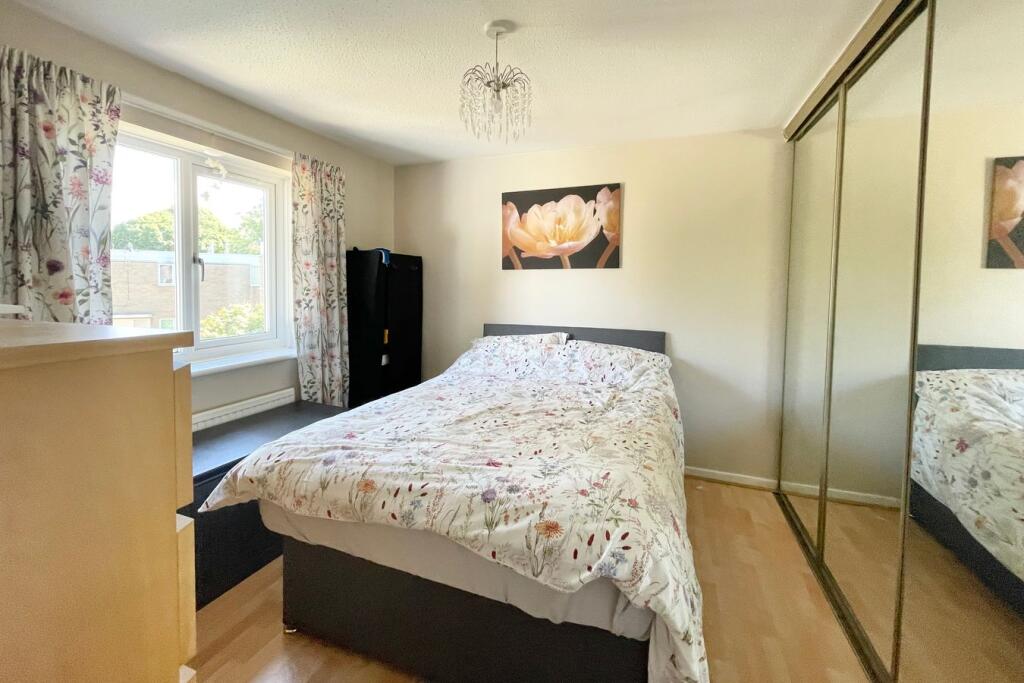 House in Rushmoor, Hampshire - More