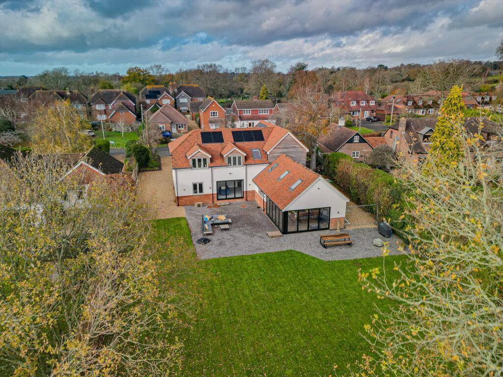 Vicarage Lane, Swanmore, SO32 photo 4