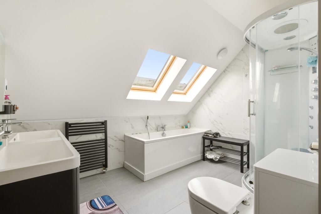 Additional image 15 of Grove Road, Harpenden, Hertfordshire, AL5