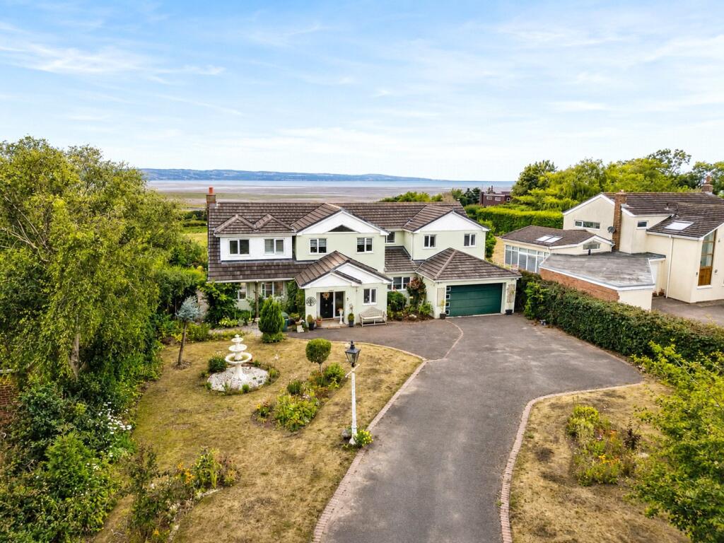 4-bed detached on Oldfield Drive, Heswall, Wirral, CH60, £1,150,000