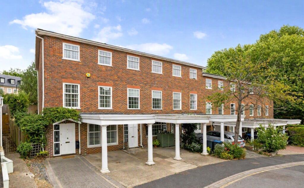 Pine Grove, Wimbledon, London, SW19. 4 bedroom end of terrace house for sale