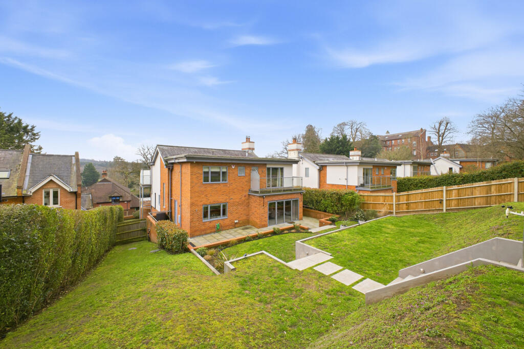 House in Slough, Sunninghill and Ascot - View 5