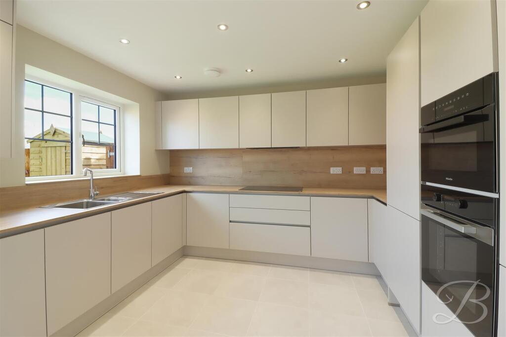 House in Sheffield - View 2