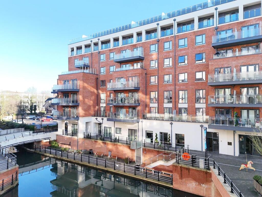Main image of property: Rialto, Crown Lane, Maidenhead, SL6 1BX