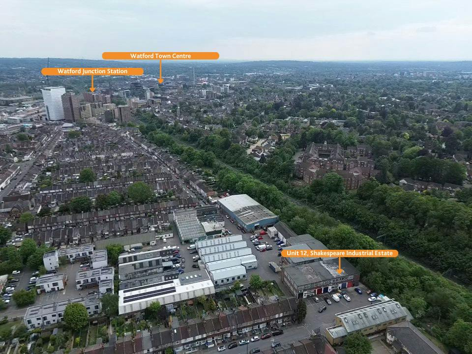 Watford Junction Station.png