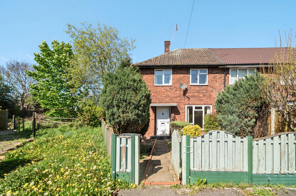 Main image of property: Harley Gardens, Leeds, West Yorkshire, LS13