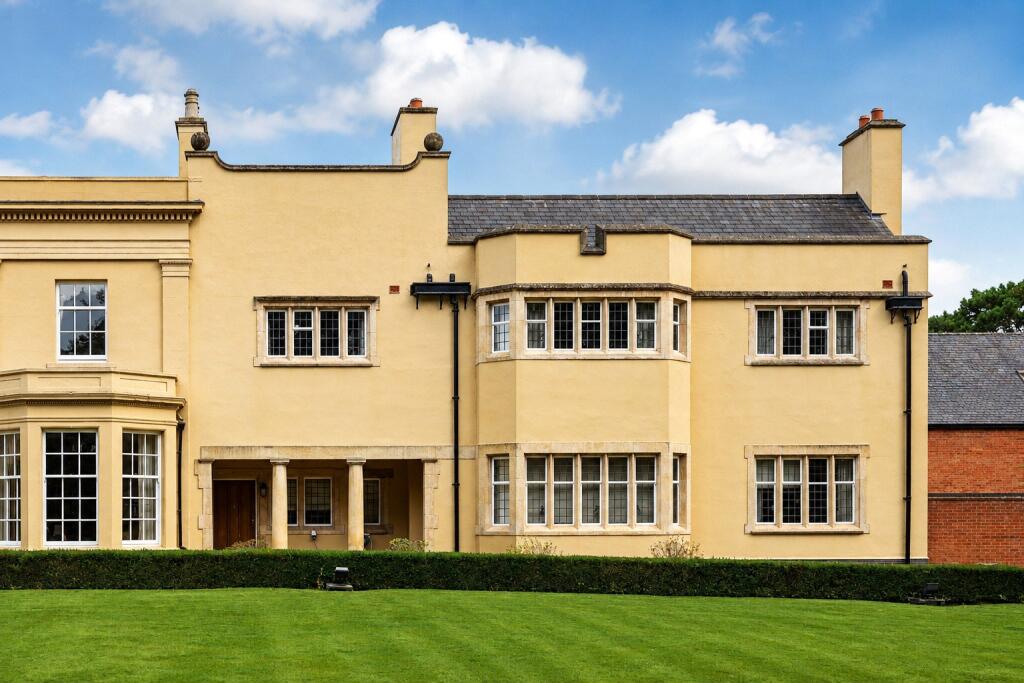 Main image of property: Queniborough Hall Drive, Queniborough, Leicester