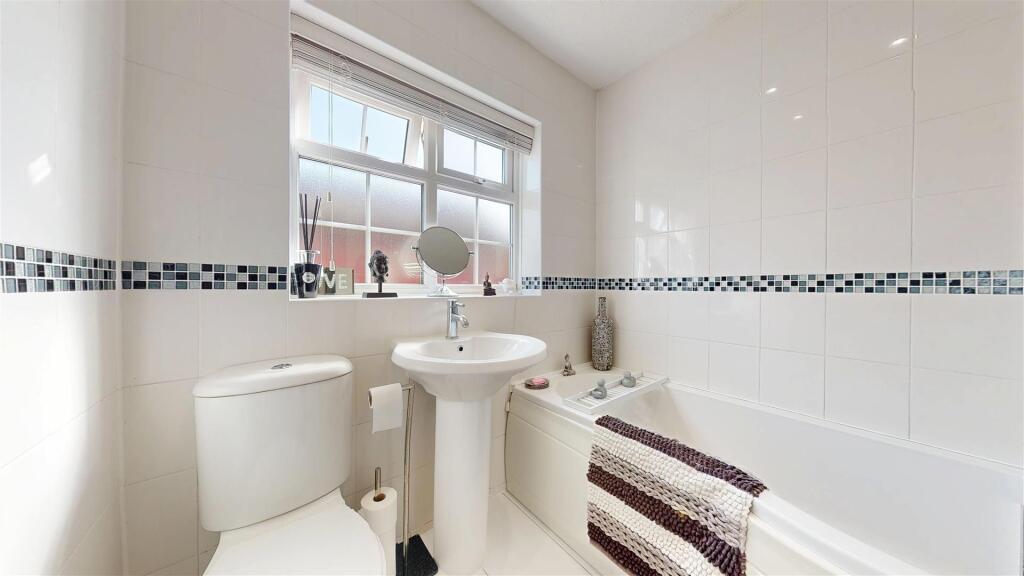 House in Wigan - View 4