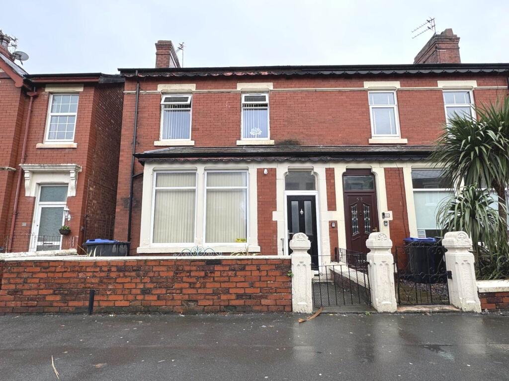 Main image of property: Woodland Grove, Blackpool, FY3 9EZ