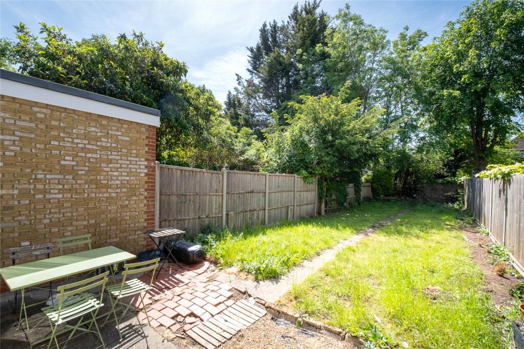 Apartment in London, Streatham Hill - View 3