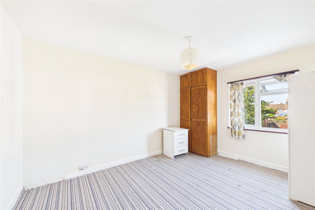 House in Theale, West Berkshire - View 5