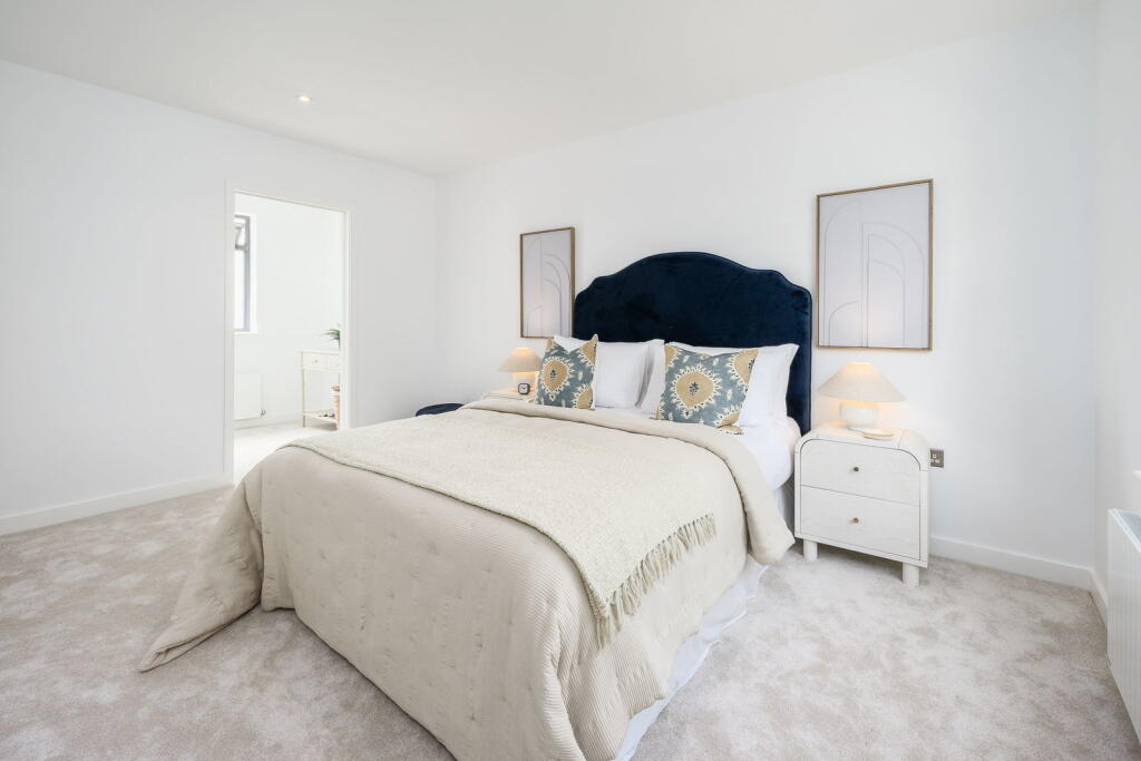 House in Tonbridge - View 4