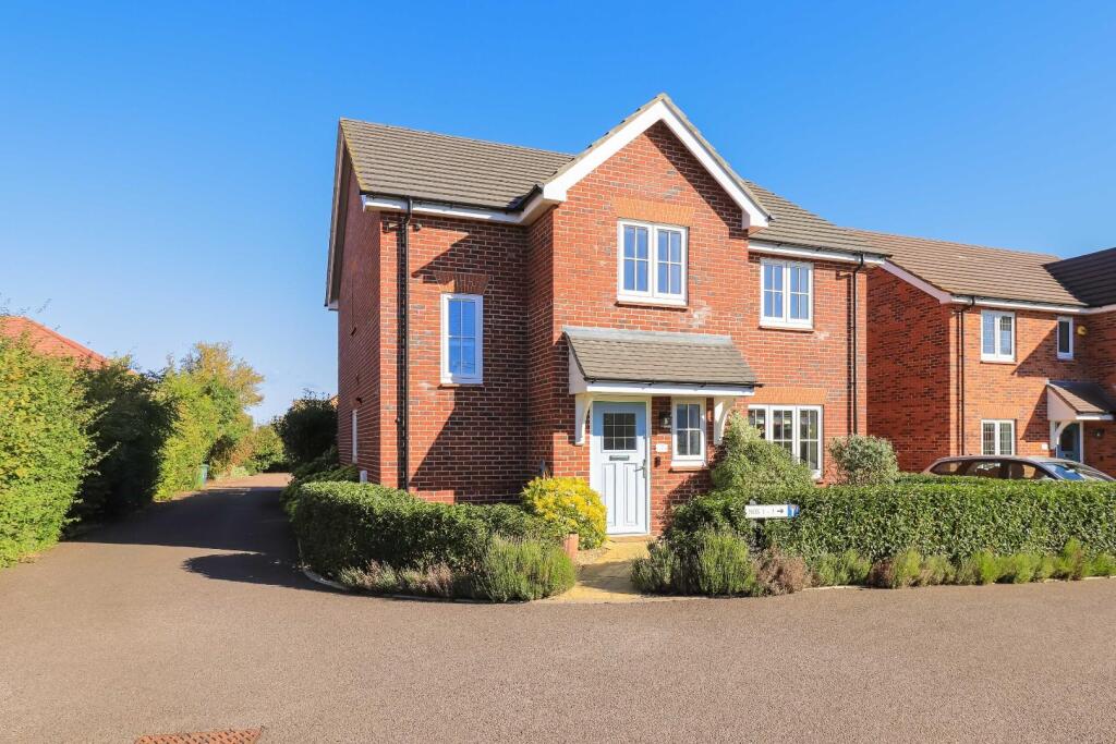 Main image of property: Barnfield Close, Waterbeach, Cambridge
