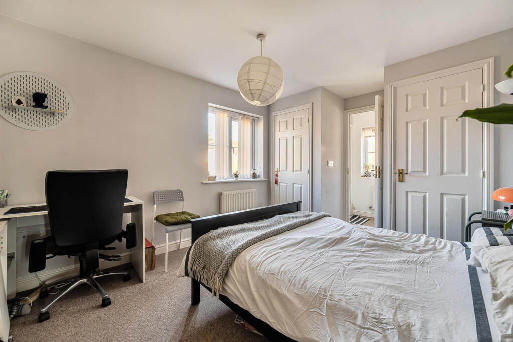 House in Bath, Trowbridge - View 3
