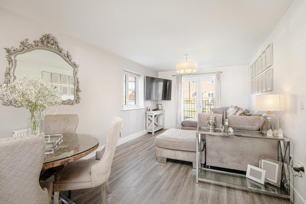 Kiffin Road, Bishop's Stortford, Hertfordshire, CM23 photo 4