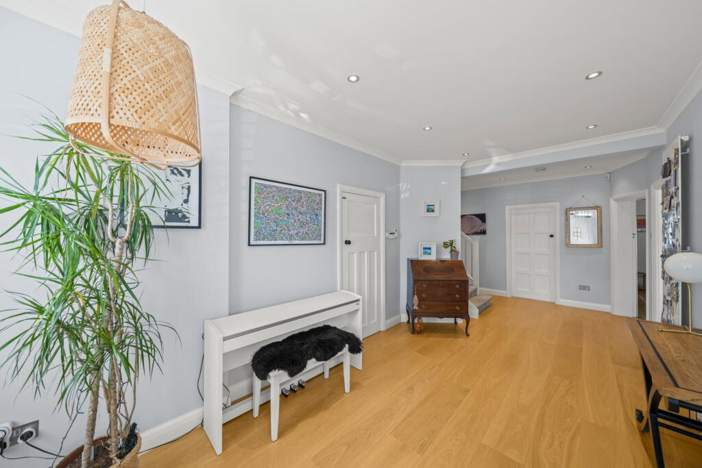 House in London - More