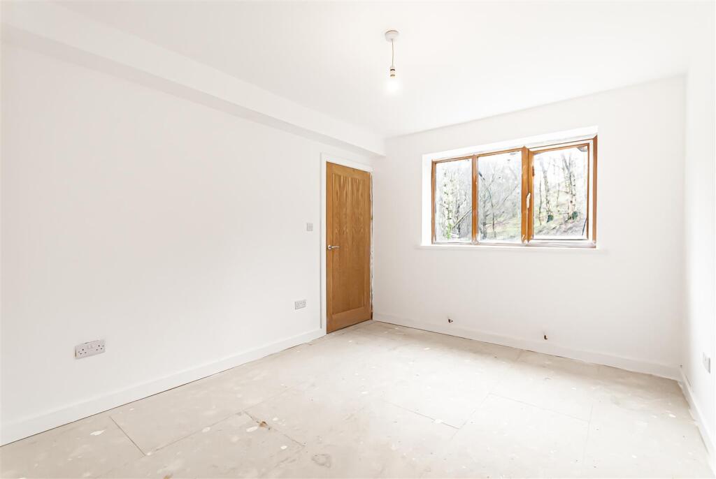 House in Rossendale, Lancashire - View 3