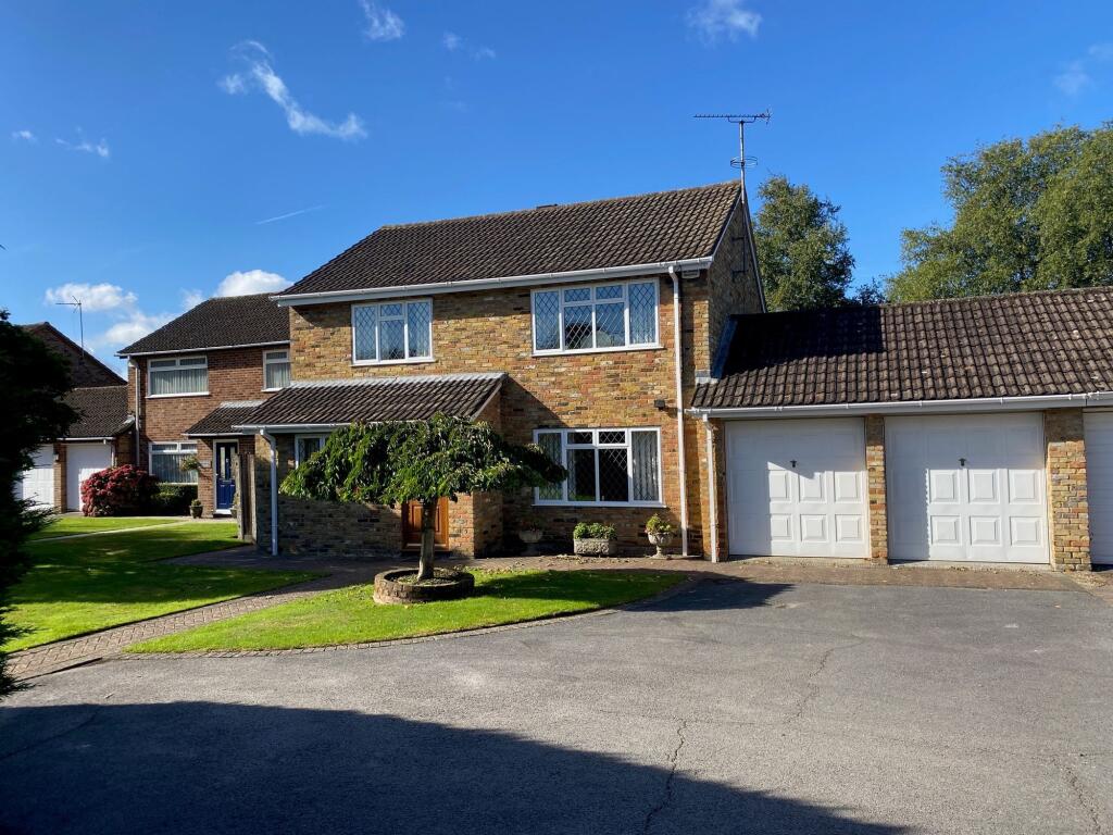 Main image of property: Nairdwood Lane, Prestwood, HP16