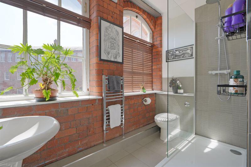 Apartment in Sheffield - View 4