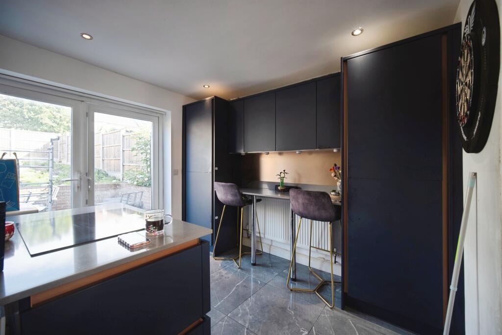 House in Derby - View 5