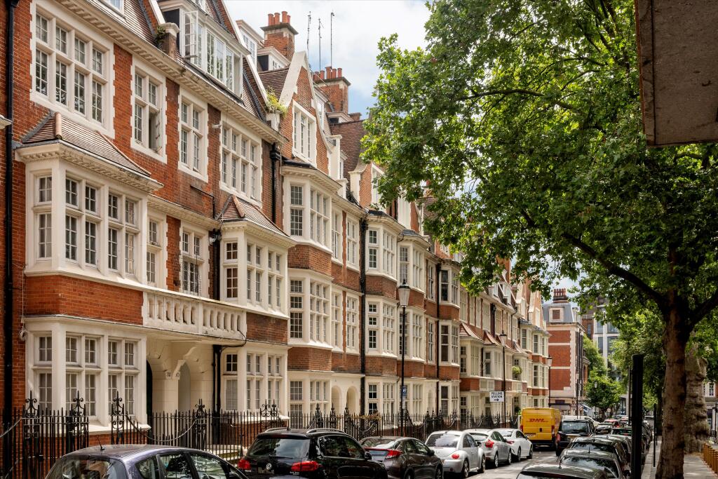 Main image of property: Hornton Street, London, W8