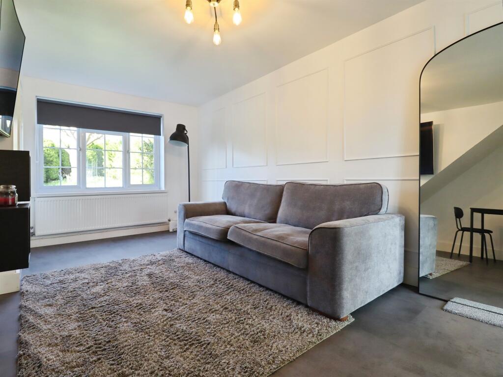 House in Cardiff, Pentrebane, Fairwater - View 3