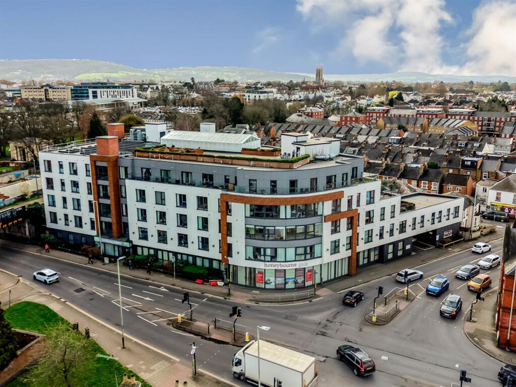 Main image of property: Gloucester Road, Cheltenham