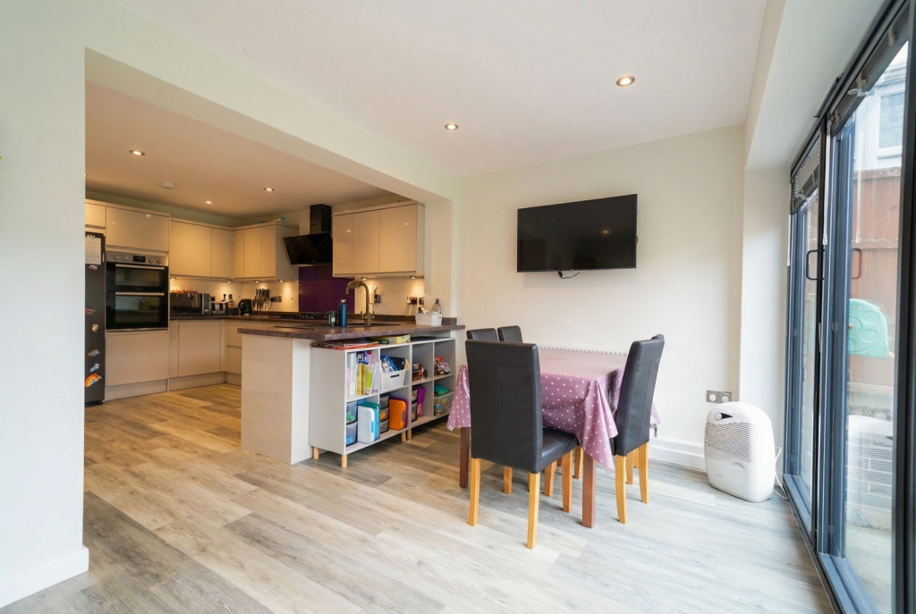 Additional image 3 of Stretton Road, Shirley