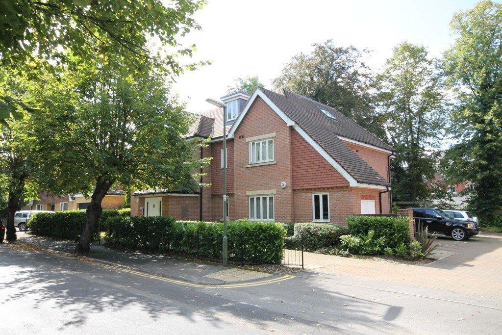 Main image of property: GARLANDS ROAD, LEATHERHEAD, KT22