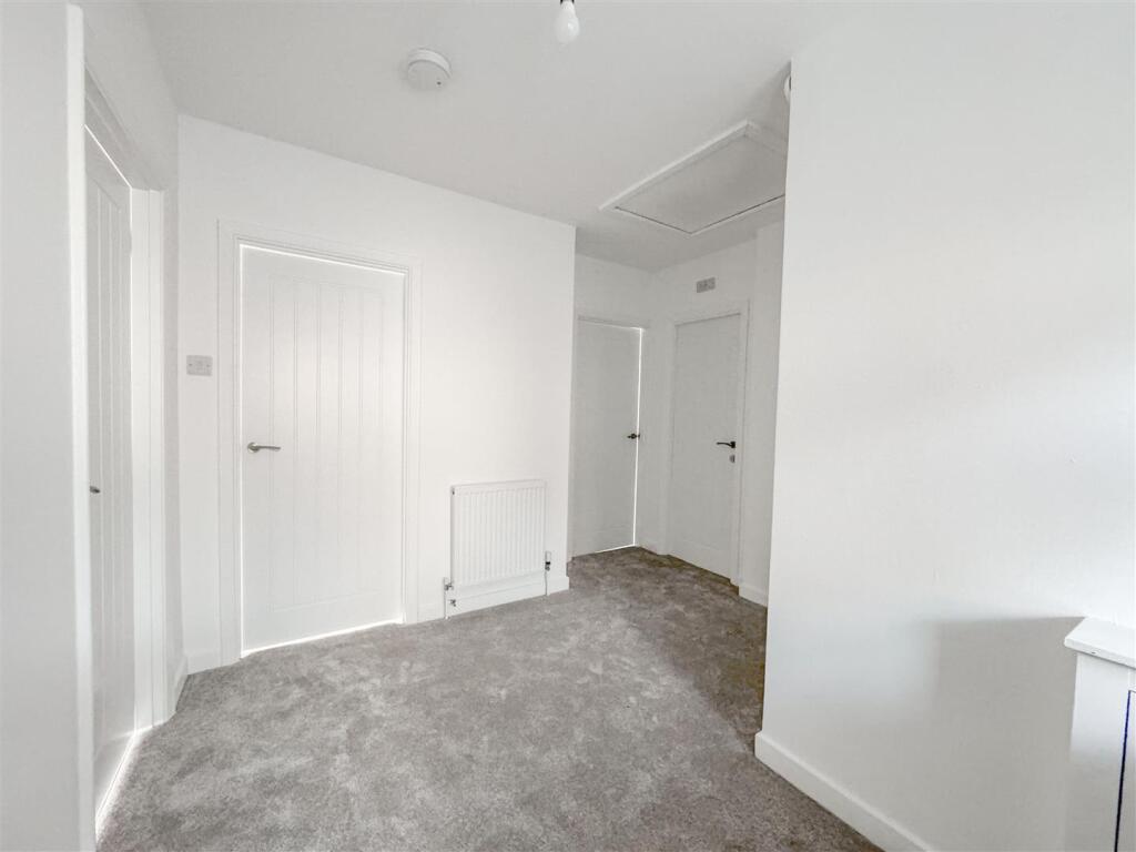 House in Tonbridge - View 4
