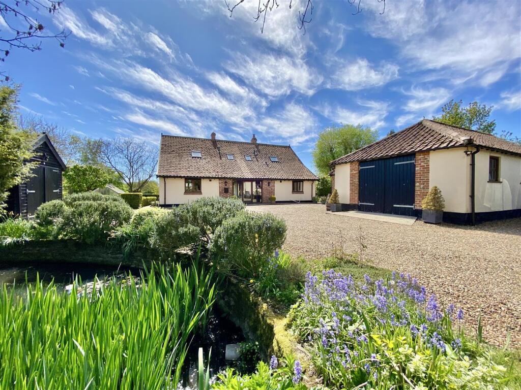 Main image of property: Hardwick Road, Starston