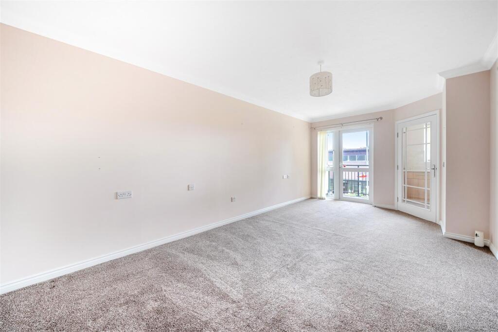 Mitton Lodge, Stourport-On-Severn photo 2