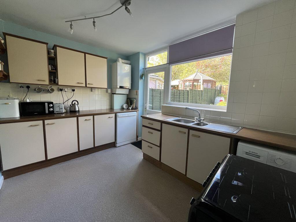 House in Walsall, Streetly - More