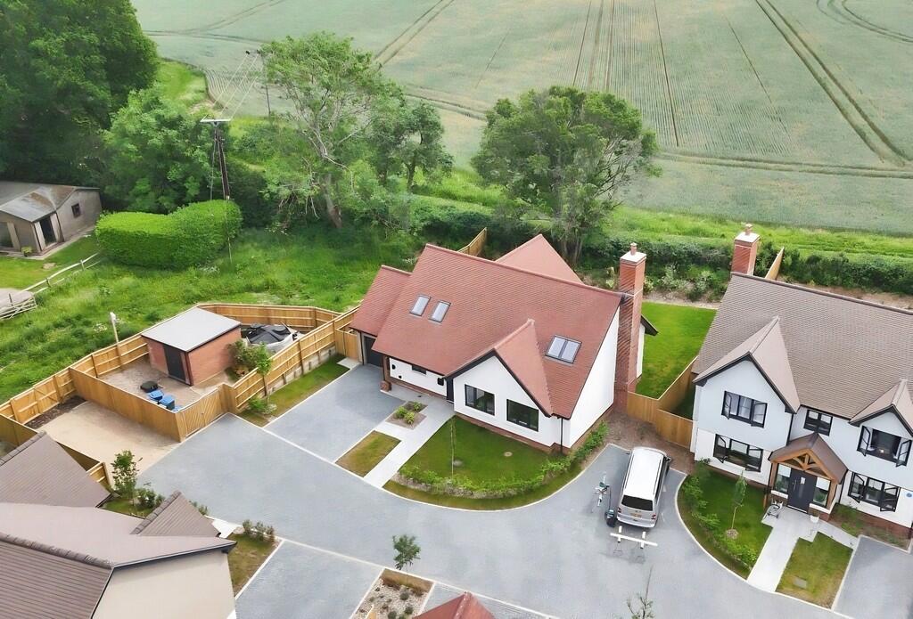 Main image of property: Coolhurst Close, Monks Gate
