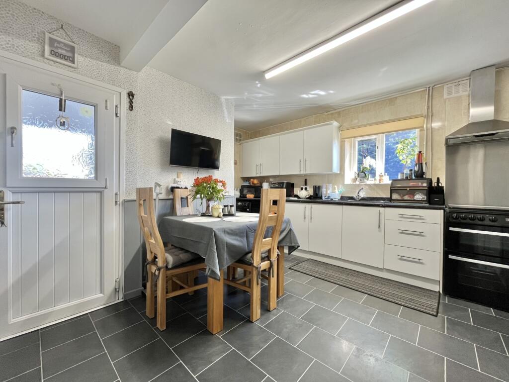 House in Wolverhampton - View 5