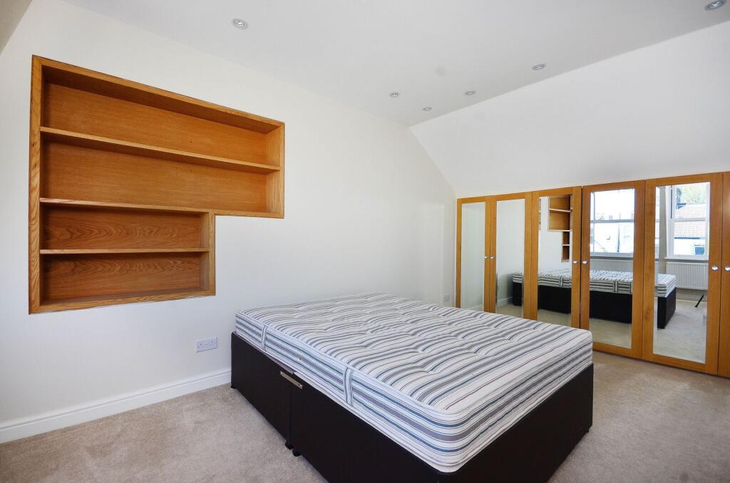 3 bedroom maisonette for rent