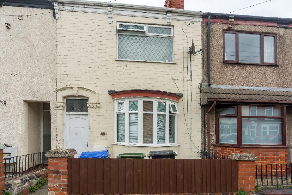 5-bed terraced on Brereton Avenue, Cleethorpes, DN35, £125,000