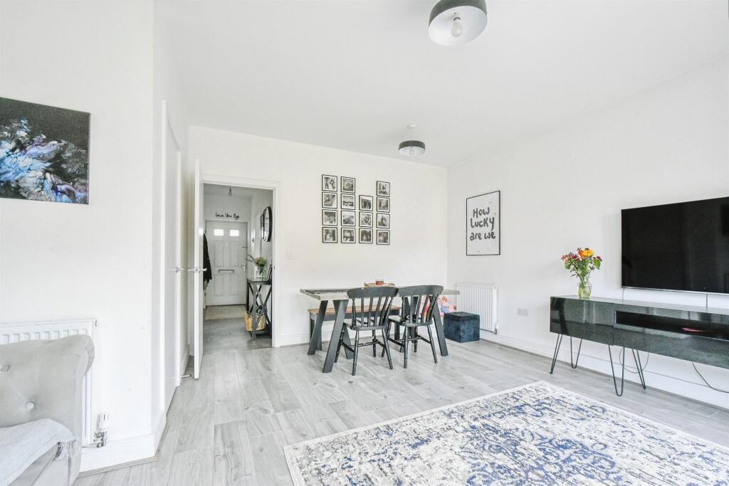 House in Vale of White Horse, Shrivenham - View 5