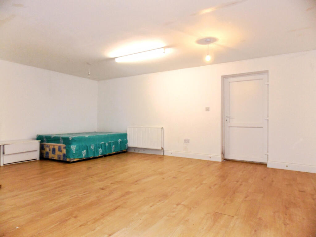 Main image of property: Vicarage Farm Road, Heston, Hounslow, TW5