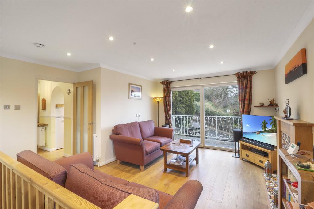 Church Hill, Ilfracombe, EX34 photo 4