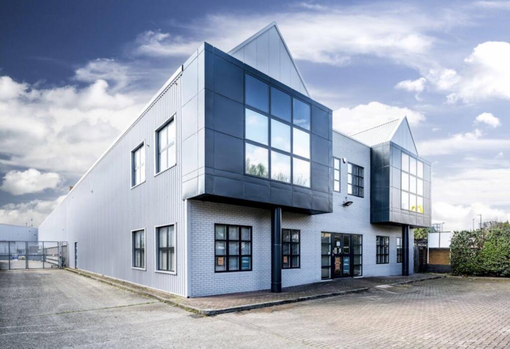 Main image of property: The Hub, 2 Evelyn Street, London, SE8 5DQ