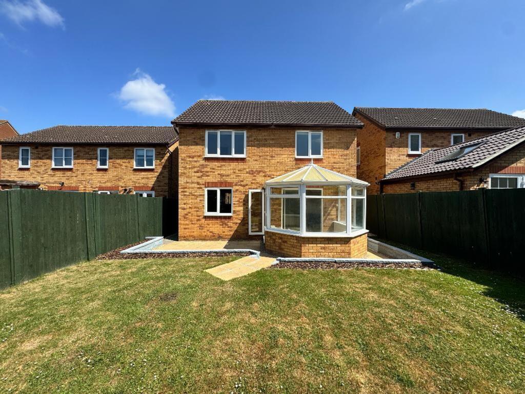 Main image of property: Nicholls Close, Barton-Le-Clay, MK45